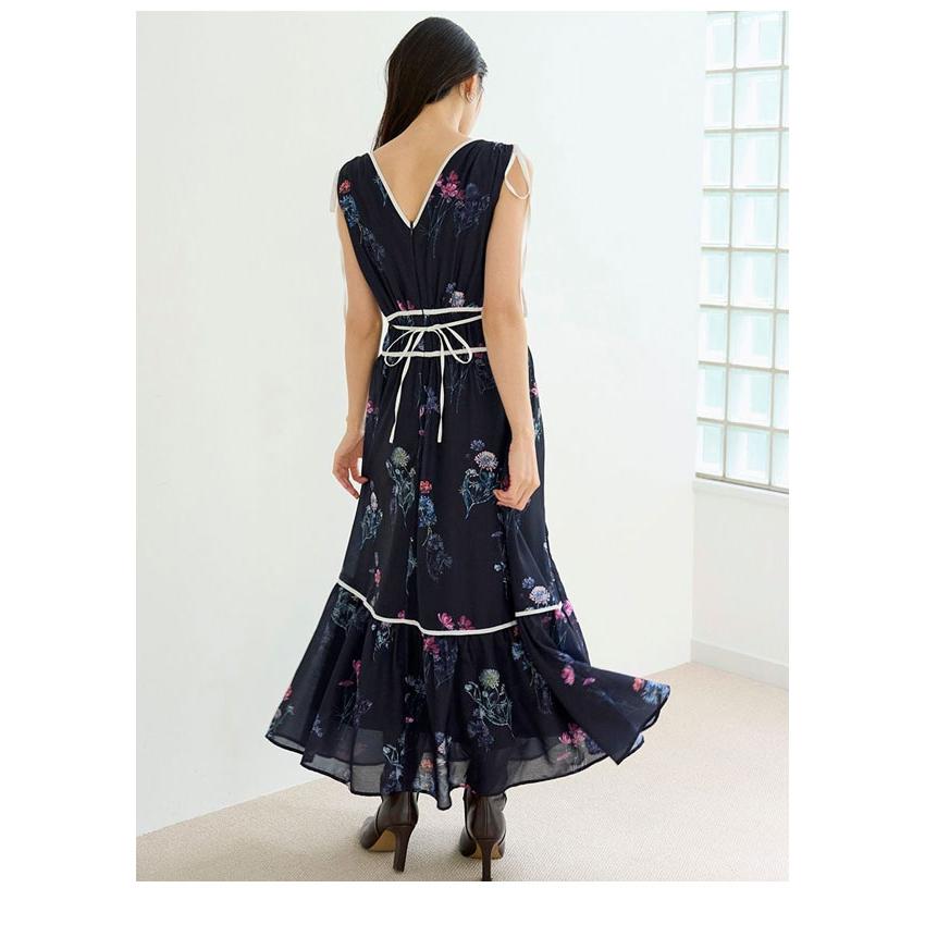 ⭐️新品未使用⭐️美品⭐️スナイデルワンピース SNIDEL 新作10%OFF スナイデル ワンピース 25秋冬 フラワードロスト