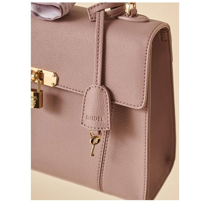 SNIDEL  ビジューかごバッグ 期間限定値下げ 楽天市場】スナイデル SNIDEL ロールカバーパッドロックバッグ