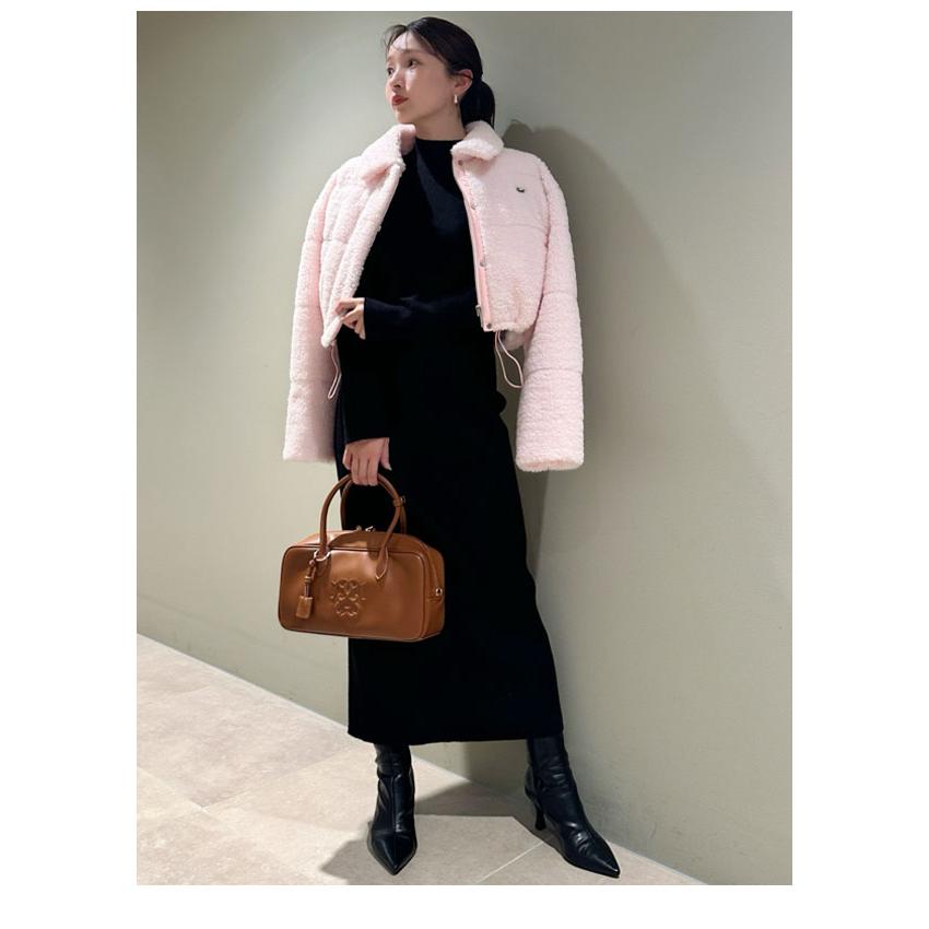 Noriko Yoshida 油彩画 女性像　12号油彩 Noriko Yoshida 油彩画 女性像 12号油彩