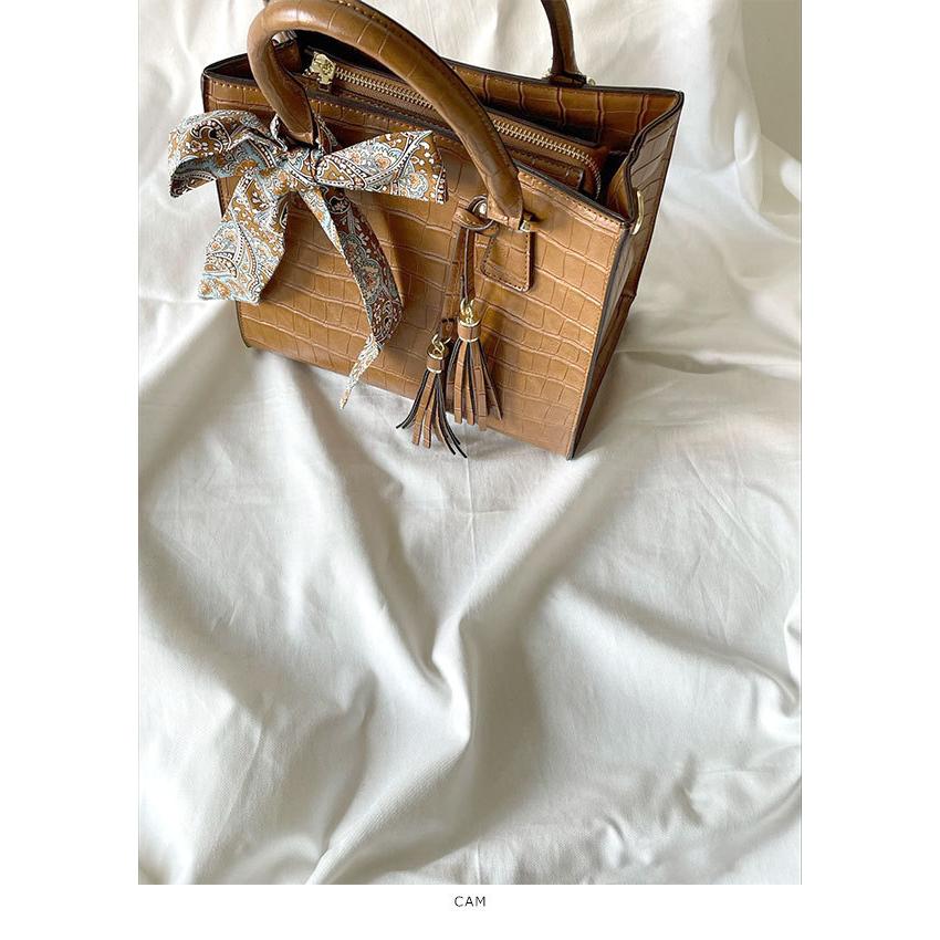 アングリッド Ungrid 通販 スカーフ付クロコ風型押しアオリスクエアバッグ バッグ トートバッグ スカーフ クロコ型 レディース カジュアル 通勤 通学 母の日 Ung バッグ ワンピースのダブルハート 通販 Yahoo ショッピング