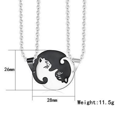 猫卍ペアネックレス 猫好きさんにぴったり シルバー＆ブラック 肌に