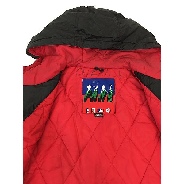 古着 NBA Chicago BULLS ブルズ パデット ナイロン ジャケット