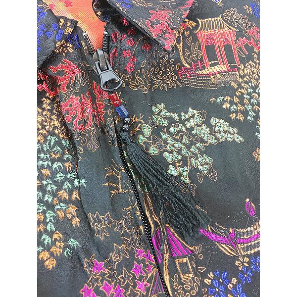 希少品 ヴィンテージ チャイニーズ ジャケット 花柄 刺繍 シルク グリーン レディース 古着 CHICO'S DESIGN 中国 風景 総柄 デザイン 光沢