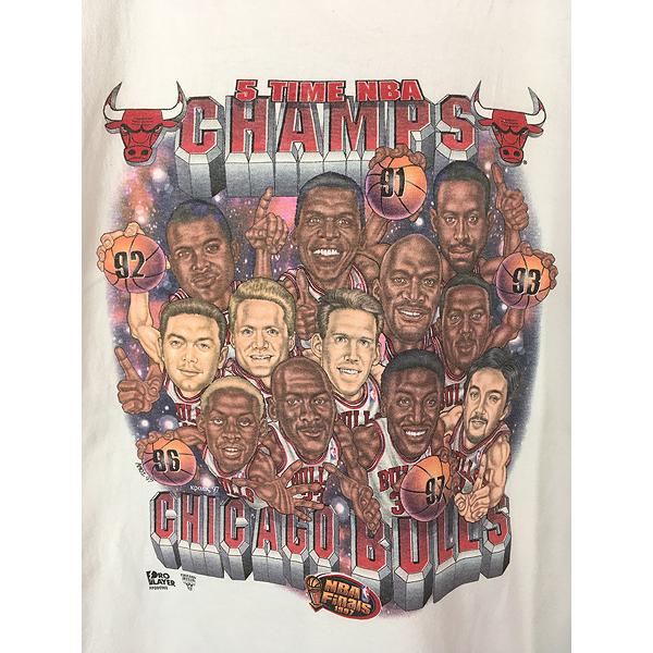 古着 90s NBA Chicago BULLS ブルズ 「5 TIME CHAMPS」 チャンピオン