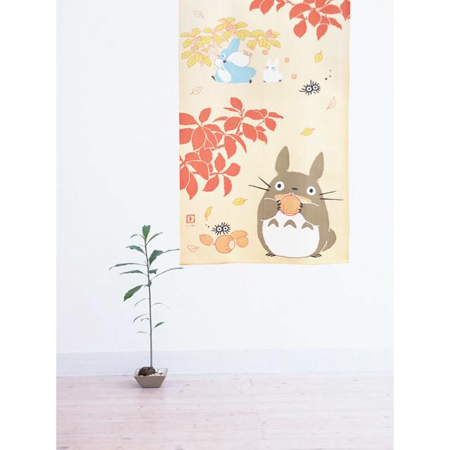 スタジオジブリ 在庫あり となりのトトロ のれん「実りの秋」 85X150cm