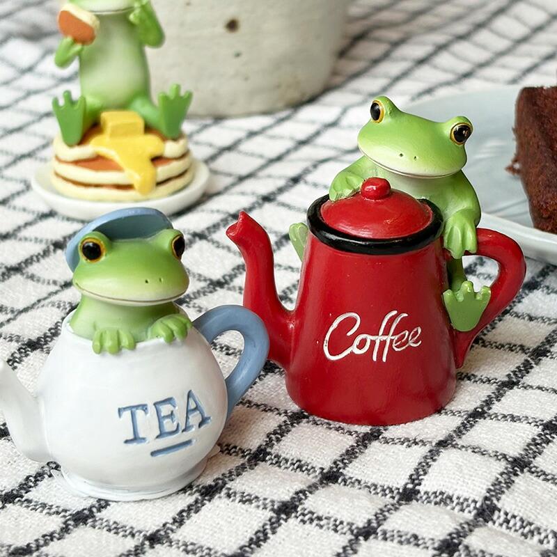 Copeau(コポー） コポー コーヒーポットカエル 622502 かえる カエル copeau 雑貨 置き物 置物 小物 ガーデン ミニチュア ダイカイ |  | 01