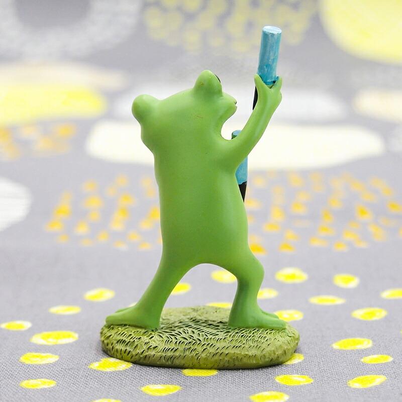 Copeau(コポー） コポー 推し活するカエル 622505 かえる カエル copeau 雑貨 置き物 置物 小物 ガーデン ミニチュア ダイカイ |  | 04