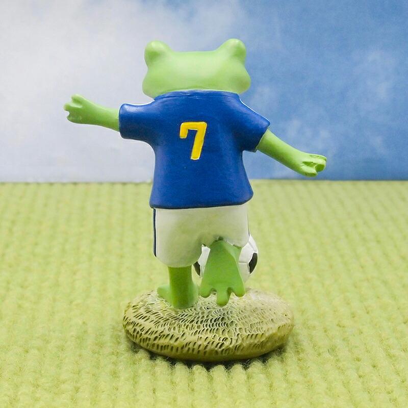 Copeau(コポー） コポー シュートするサッカー選手のカエル 622509 かえる カエル copeau 雑貨 置き物 置物 小物 ガーデン ミニチュア |  | 05