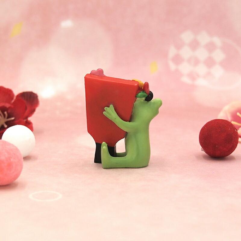 Copeau(コポー） コポー 賀正羽子板とカエル 622531 かえる カエル copeau 雑貨 置き物 置物 小物 ガーデン ミニチュア ダイカイ |  | 05