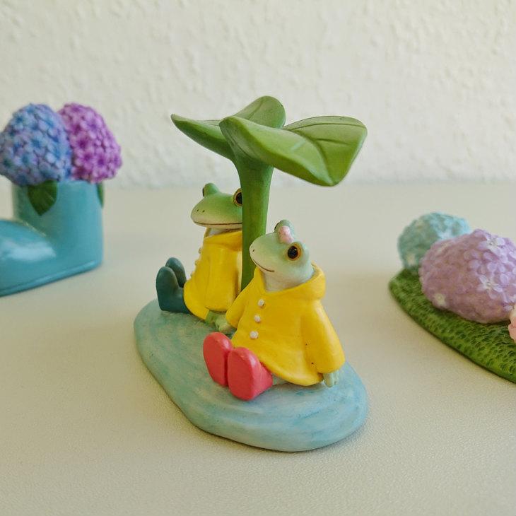 Copeau(コポー） コポー　雨宿りカップル 72604 かえる カエル copeau 雑貨 置き物 置物 小物 ガーデン ミニチュア ダイカイ |  | 02