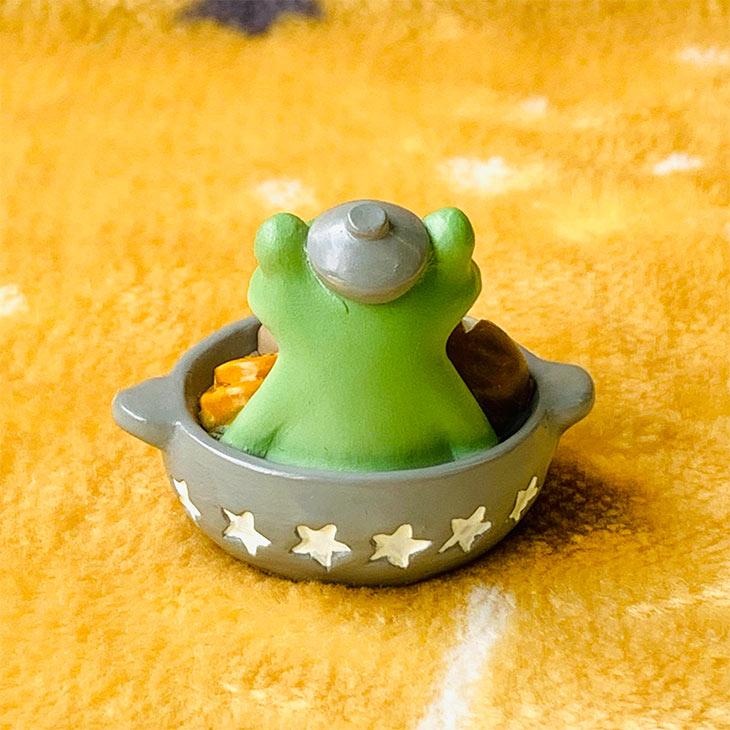Copeau(コポー） コポーお鍋の中からカエル 73313 かえる カエル copeau 雑貨 置き物 置物 小物 ガーデン ミニチュア ダイカイ |  | 02