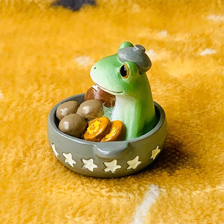 Copeau(コポー） コポーお鍋の中からカエル 73313 かえる カエル copeau 雑貨 置き物 置物 小物 ガーデン ミニチュア ダイカイ |  | 03