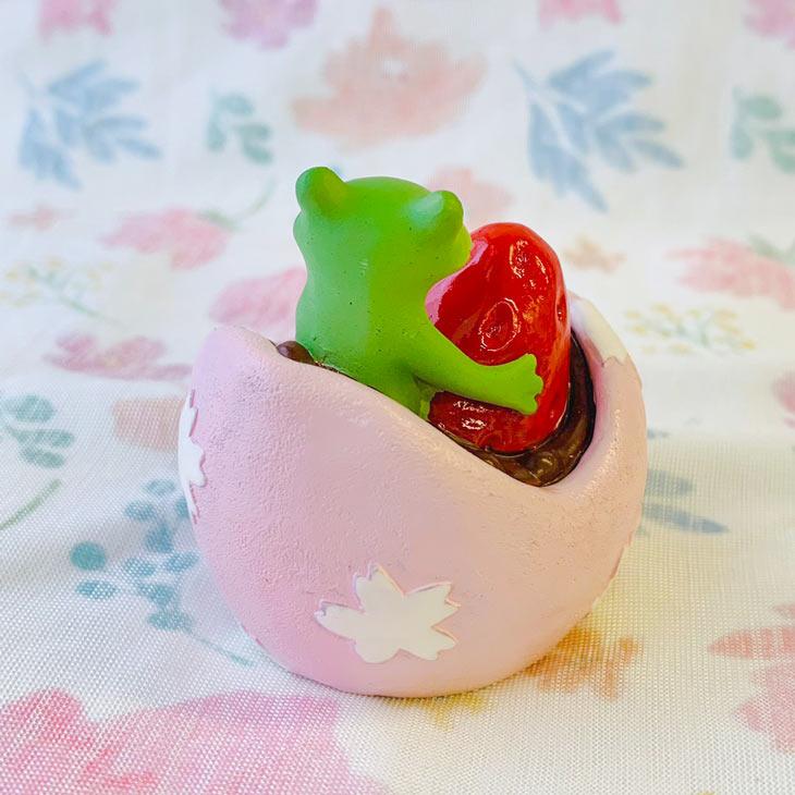 Copeau(コポー） コポー　桜　いちご大福 73871 かえる カエル copeau 雑貨 置き物 置物 小物 ガーデン ミニチュア ダイカイ |  | 02
