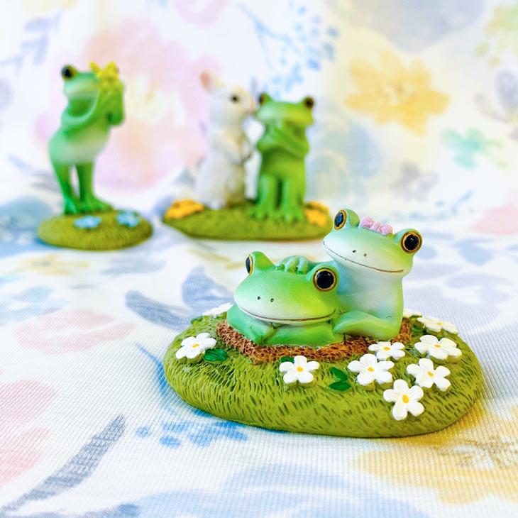 Copeau(コポー） コポー　穴からカップル 74075 かえる カエル copeau 雑貨 置き物 置物 小物 ガーデン ミニチュア ダイカイ |  | 01