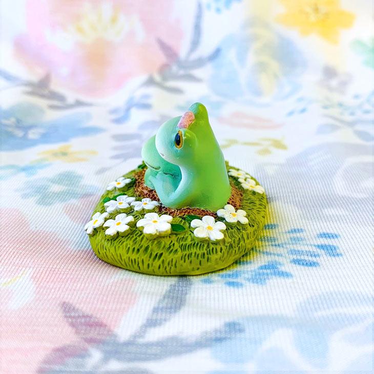 Copeau(コポー） コポー　穴からカップル 74075 かえる カエル copeau 雑貨 置き物 置物 小物 ガーデン ミニチュア ダイカイ |  | 02