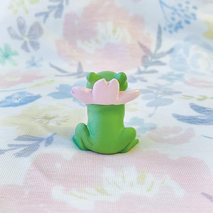 Copeau(コポー） コポー　桜になりきるカエル 74166 かえる カエル copeau 雑貨 置き物 置物 小物 ガーデン ミニチュア ダイカイ |  | 03