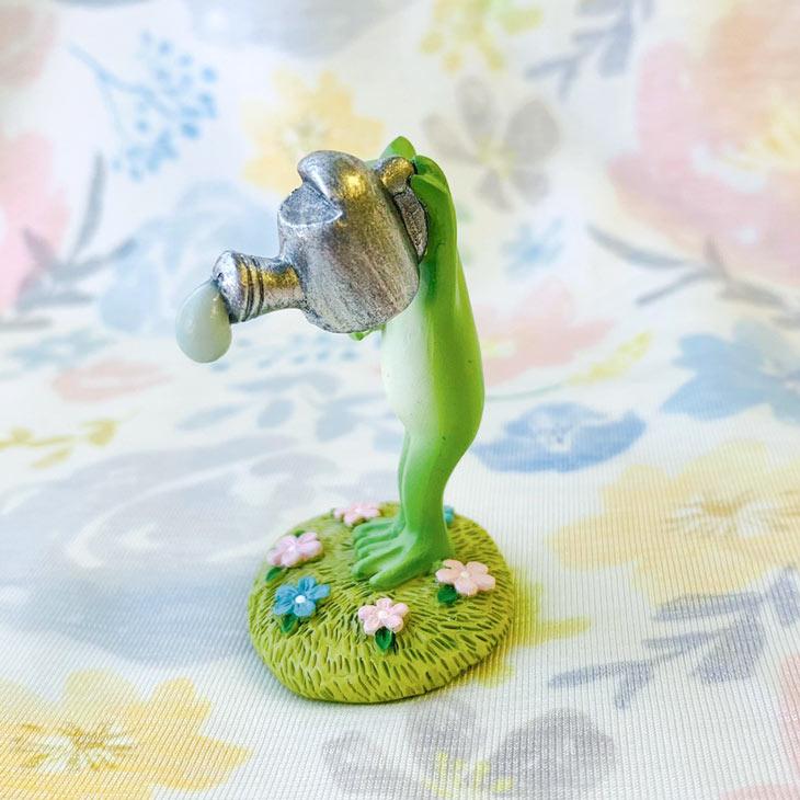 Copeau(コポー） コポー　水をかけるカエル 74176 かえる カエル copeau 雑貨 置き物 置物 小物 ガーデン ミニチュア ダイカイ |  | 02