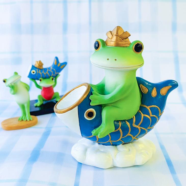 Copeau(コポー） コポー　ミドル　鯉のぼりに乗るカエル 74189 かえる カエル copeau 雑貨 置き物 置物 小物 ガーデン ミニチュア ダイカイ |  | 01