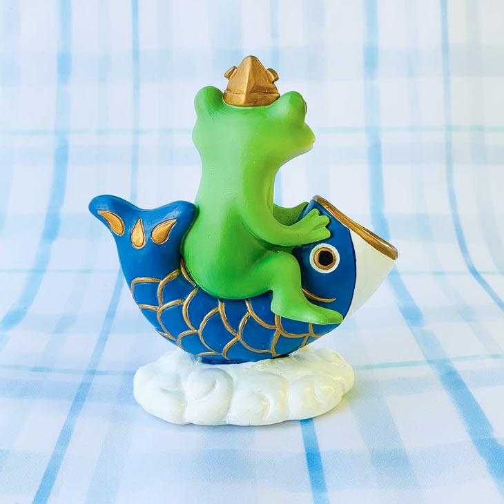 Copeau(コポー） コポー　ミドル　鯉のぼりに乗るカエル 74189 かえる カエル copeau 雑貨 置き物 置物 小物 ガーデン ミニチュア ダイカイ |  | 03