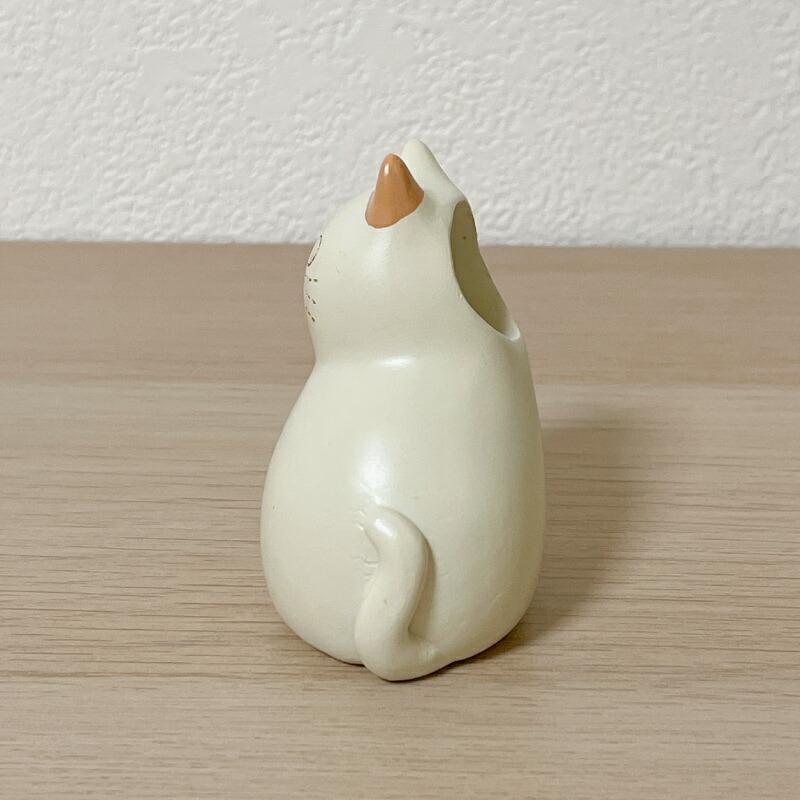 にゃふにゃふ にゃふにゃふ レジン マグネット付クリップホルダー アイボリー |  | 05