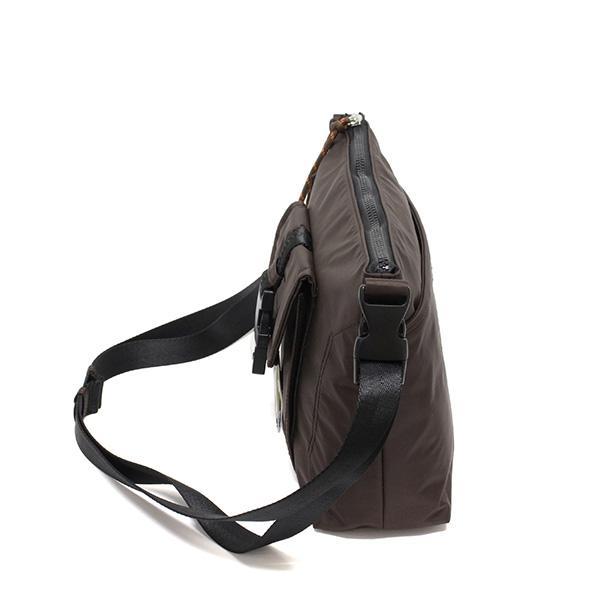 A.P.C.（アーペーセー） 26SSモデル メンズ TREK ショルダーボディ