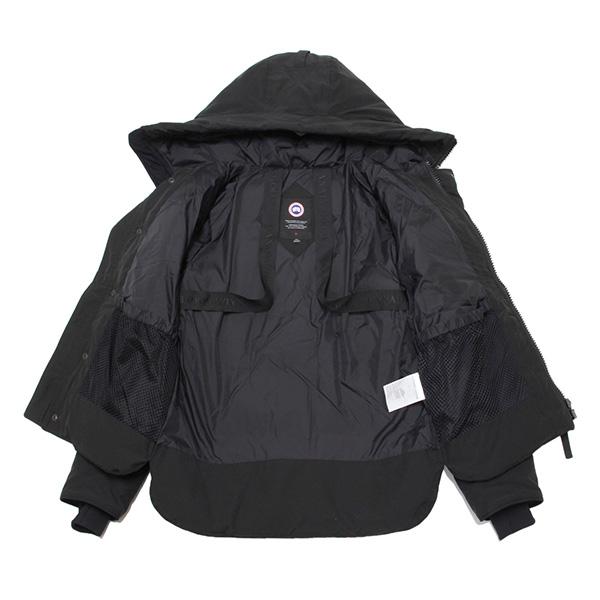 未使用✨　カナダグース　ナイロン　ジャケット　マウンテンパーカー　L ブラック CANADA GOOSE（マウンテンパーカー）のフリマアイテム一覧