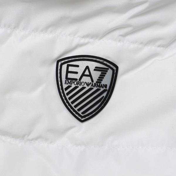 EMPORIO ARMANI 24AWモデル エンポリオアルマーニ EA7 パッカブル