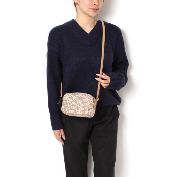 FENDI フェンディ ジャガードロゴ カメラバッグ【ベージュ
