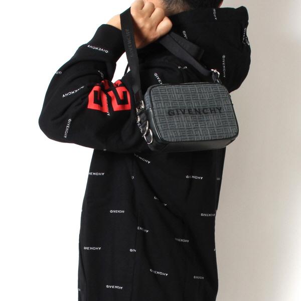 GIVENCHY ジバンシィ Gエッセンシャルズ カメラバッグ【ブルー