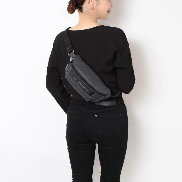 美品　ジバンシー　ブラックナイロンバッグ フロントポケット付き GIVENCHY - （未使用展示品）ジバンシー GIVENCHY ボディバッグ