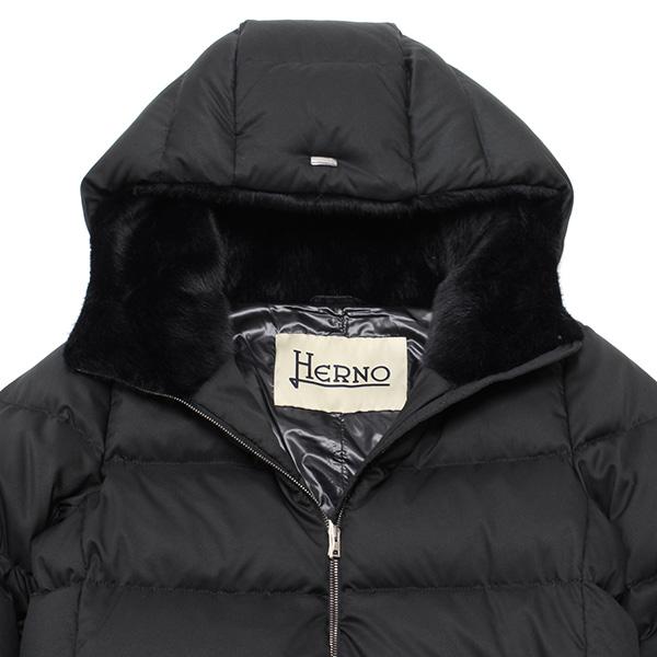 HERNO（ヘルノ） 25AWモデル レディース フェイクファー ダウンコート