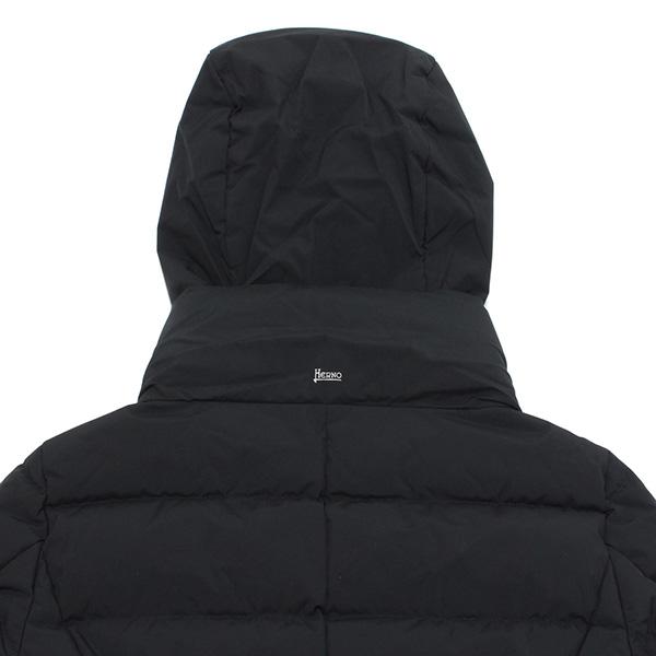 HERNO（ヘルノ） 25AWモデル レディース Laminar ラミナー ウィンド
