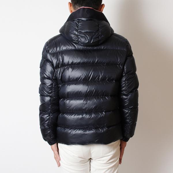 MONCLER モンクレール メンズ PAVIN ダウンジャケット【ネイビー MONCLER モンクレール メンズ PAVIN ダウンジャケット【ネイビー