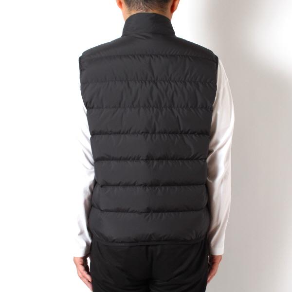 MONCLER（モンクレール） 24AWモデル メンズ CONTRIN ライトダウン