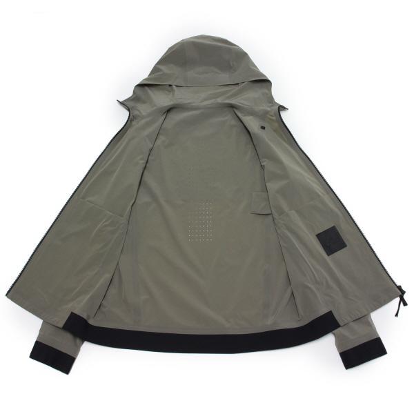 MONCLER モンクレール メンズ KURZ ストレッチナイロン MONCLER モンクレール メンズ KURZ ストレッチナイロン
