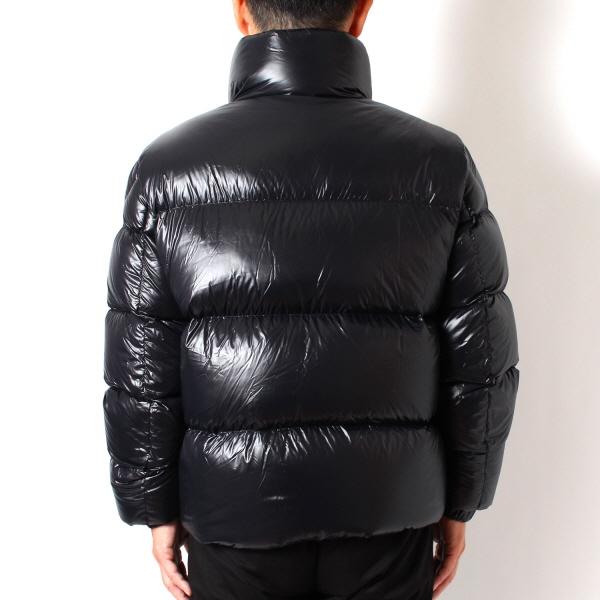 MONCLER 24AWモデル モンクレール メンズ LESTE ダウン MONCLER 24AWモデル モンクレール メンズ LESTE ダウン