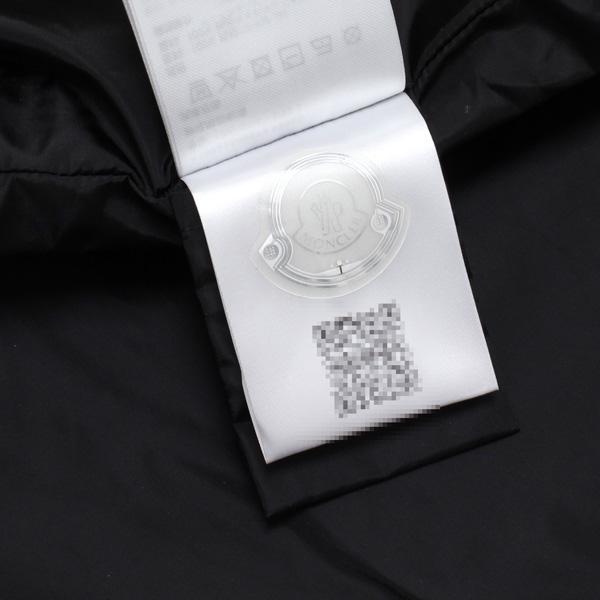 MONCLER 25SSモデル モンクレール MORETAN バックロゴ ナイロン