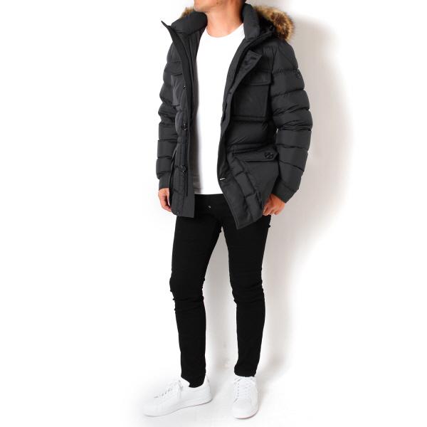 MONCLER モンクレール メンズ CHEVREUSE ダウンジャケット MONCLER モンクレール メンズ CHEVREUSE ダウンジャケット