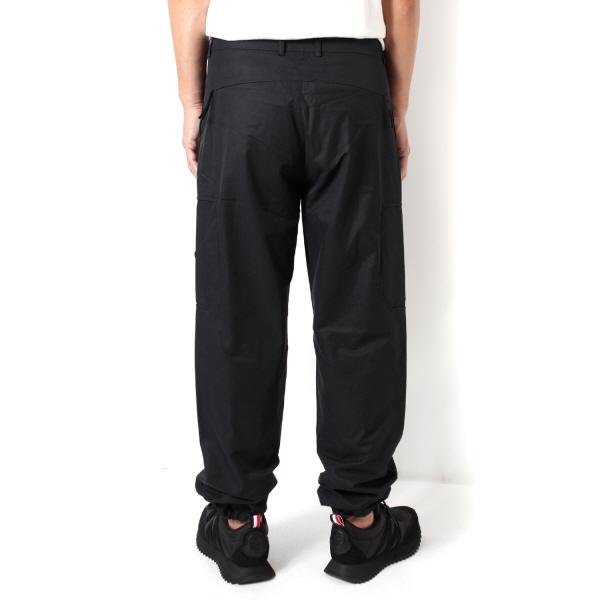 MONCLER 24AWモデル モンクレール メンズ ラバーワッペン付き