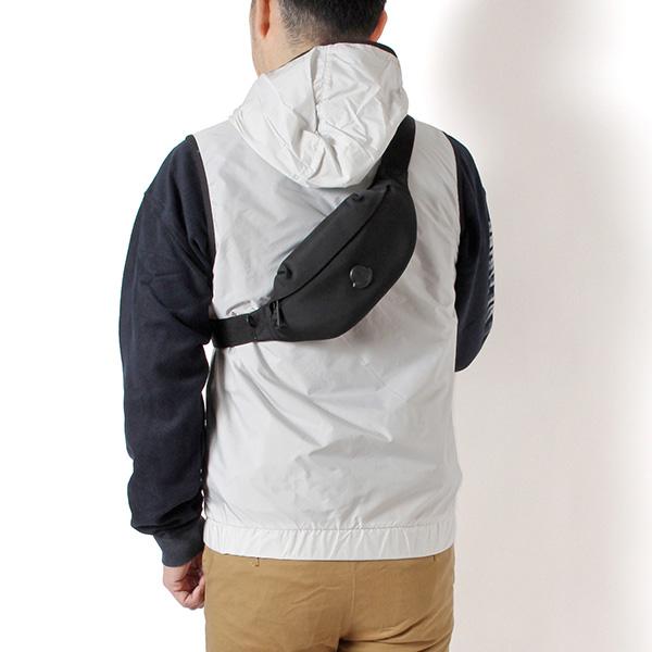 MONCLER（モンクレール） 26SSモデル メンズ DURANCE SMALL ボディ