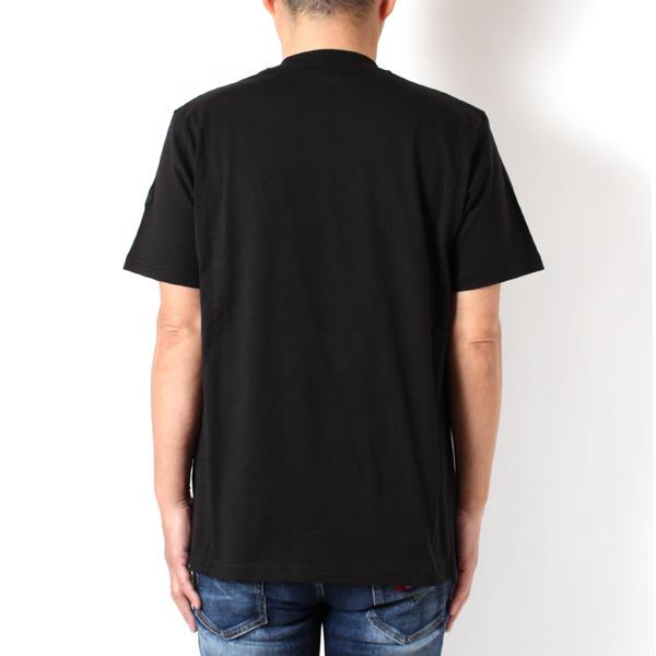 MONCLER 25SSモデル モンクレール ワッペンロゴ 半袖Tシャツ MONCLER 25SSモデル モンクレール ワッペンロゴ 半袖Tシャツ