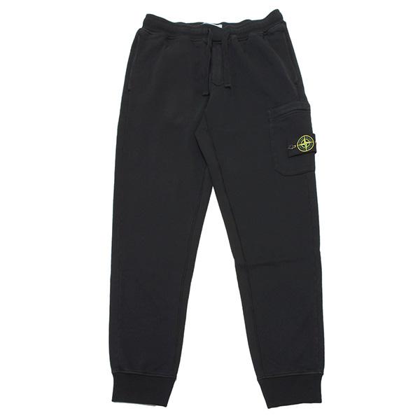 STONE ISLAND（ストーン アイランド） 25AWモデル バッジワッペン付き