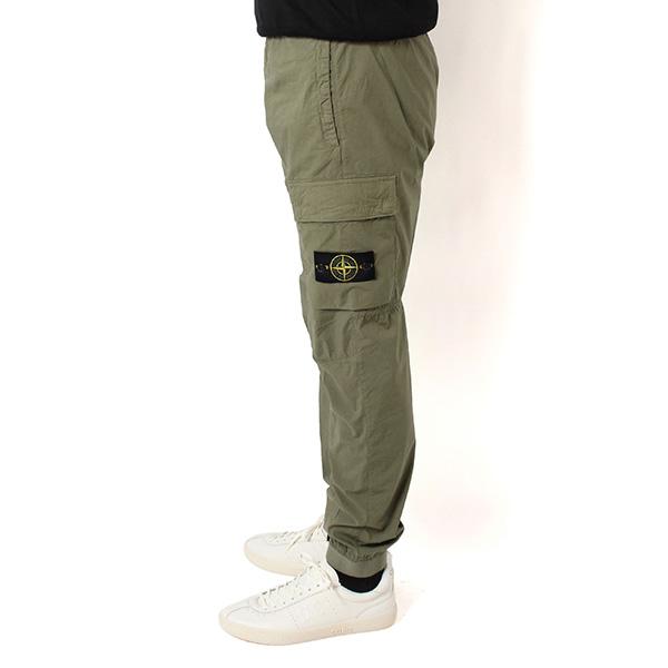 STONE ISLAND（ストーン アイランド） 26SSモデル バッジワッペン付き