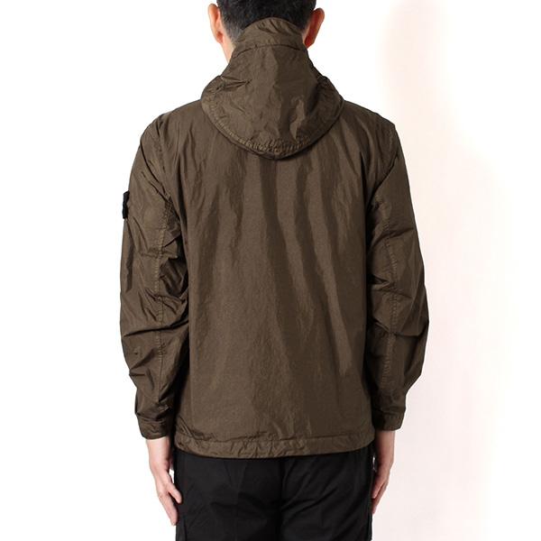 26SSモデル ストーンアイランド STONE ISLAND バッジワッペン付き 防風+はっ水 ナイロンジャケット【V007C UMBER】 L1S154100001 S0A23 V007C/【2026SS】m-outerの画像