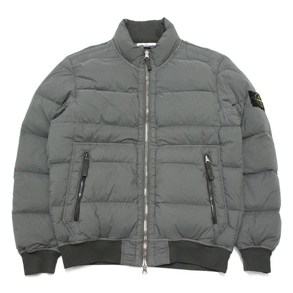 STONE ISLAND（ストーン アイランド） 25AWモデル バッジワッペン付き