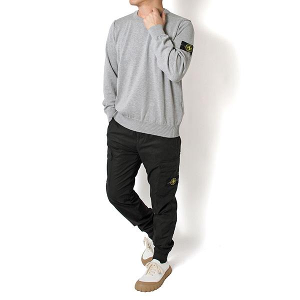 STONE ISLAND（ストーン アイランド） 26SSモデル バッジワッペン付き 