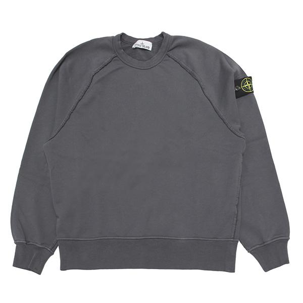 STONE ISLAND（ストーン アイランド） 26SSモデル バッジワッペン付き