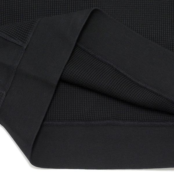 STONE ISLAND（ストーン アイランド） 26SSモデル バッジワッペン付き
