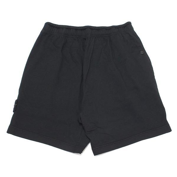 STONE ショーツ　ショートパンツ Mブラック黒ストーンアイランド STONE ISLAND（ストーン アイランド） 26SSモデル バッジワッペン付き