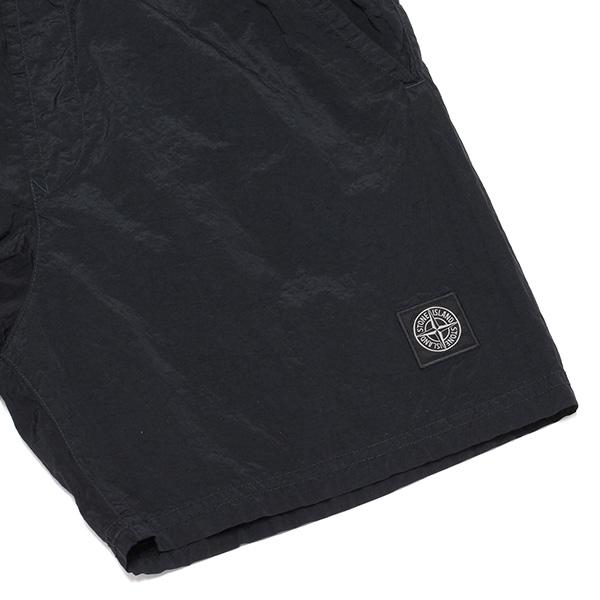 STONE ISLAND（ストーン アイランド） 26SSモデル コンパスパッチ